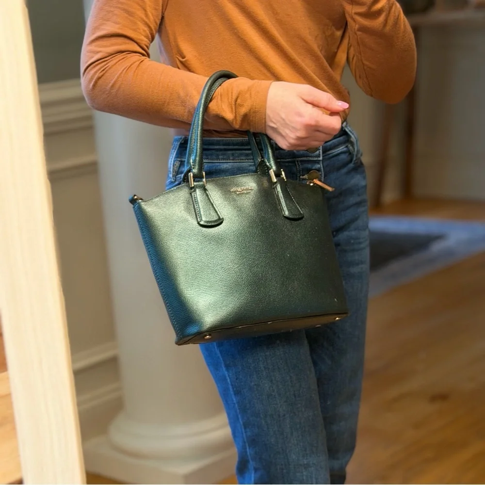 Kate Spade Minimalist Deep Evergreen Metallic Leather Sylvia Small satchel (EUC)